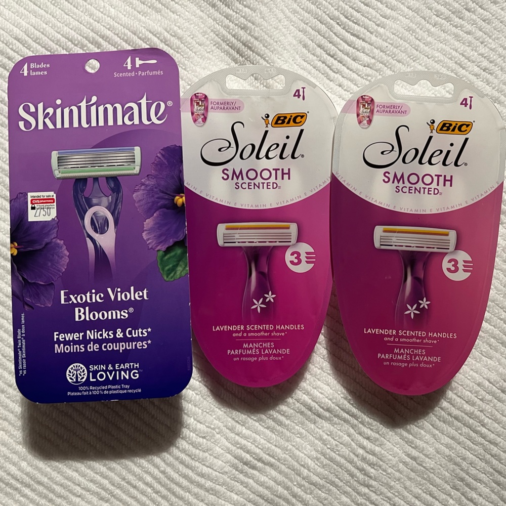 3 Skintimate/BIC Soleil Disposable Razors